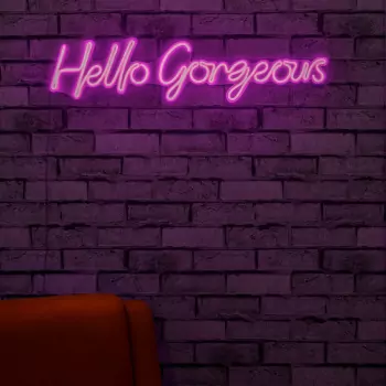 Světelná dekorace na zeď Hello Gorgeous
