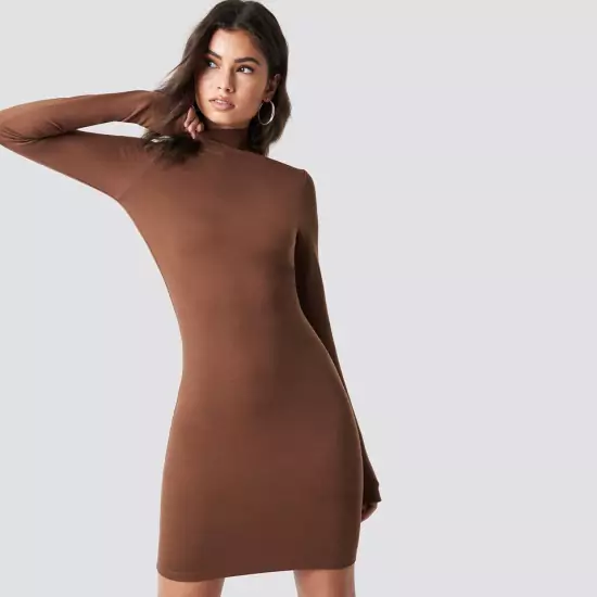 Kaštanové bodycon šaty Nicki × NA-KD Basic s dlouhým rukávem