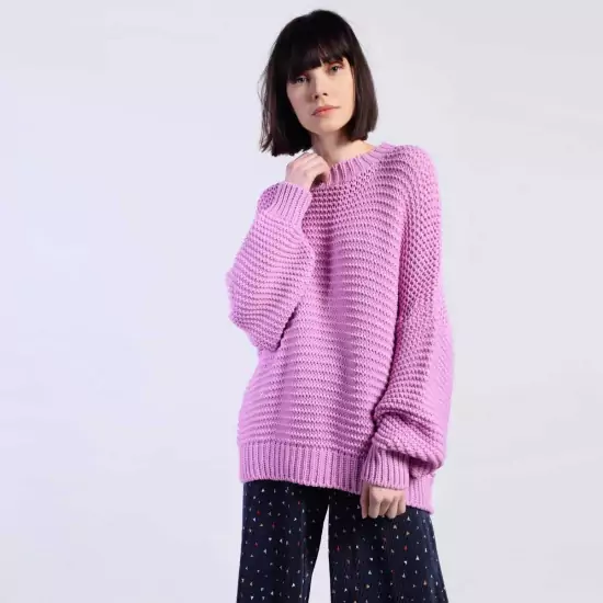 Růžový oversize svetr